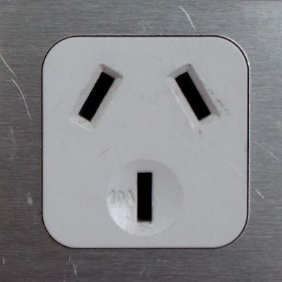 I Socket